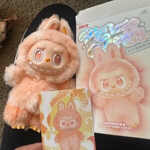 Labubu Big Into Energy Happiness LEGIT